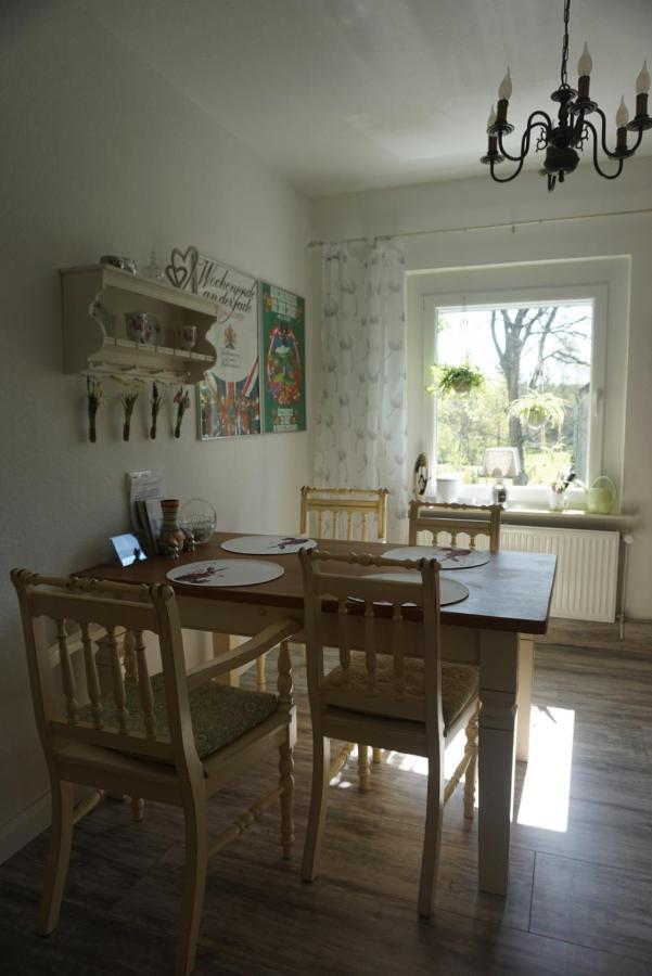Dat Wittsche Hus - Ferienwohnung An Der Nordsee Wilhelmshaven Exterior foto